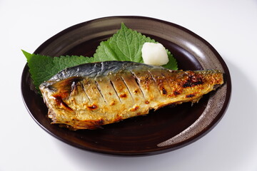 鯖の塩焼き