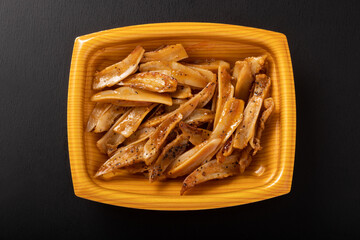 やげん軟骨の黒胡椒焼き