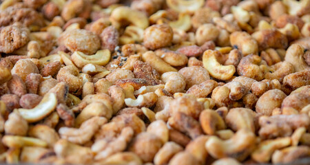 mix of walnuts, cashews, walnuts, Brazil nuts, pecans and almonds