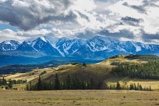 Les montagnes Altaï - Adobe Stock