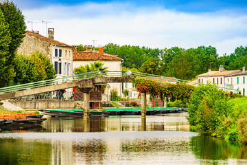 Coulon village in France