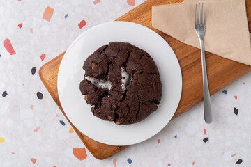 americano, coffee, latte, ice, Dutch coffee, Dutch latte, milk tea, levan cookie, cookie, smore cookie, chocolate