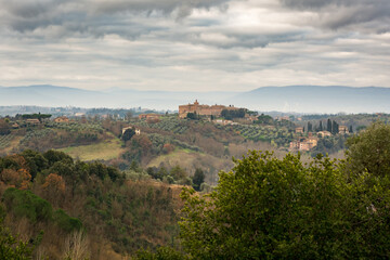 Fototapeta na wymiar Surroundings of the Siena, Italy