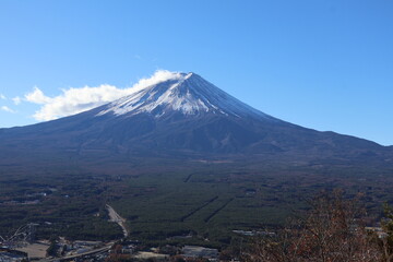 December 1, 2023: Viewing Mount Fuji at Tenjozan Park, Japan