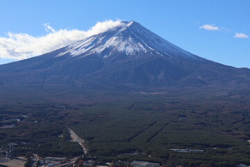 December 1, 2023: Viewing Mount Fuji at Tenjozan Park, Japan