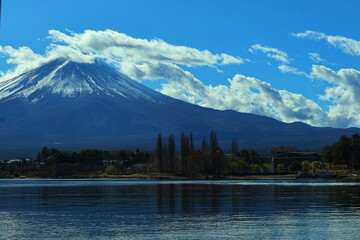 December 1, 2023: Viewing Mount Fuji at Lake Kawaguchi, Japan