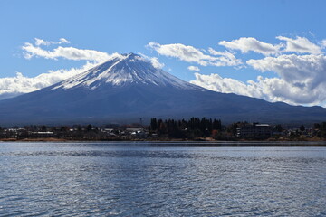 December 1, 2023: Viewing Mount Fuji at Lake Kawaguchi, Japan