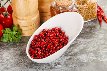 Red pepper corn aroma seeds