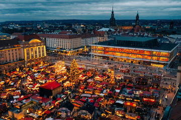Panoramic view of the Dresden Christmas market in the evening