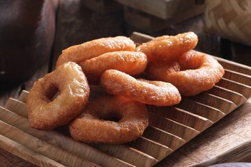 kue cincin is indonesian food