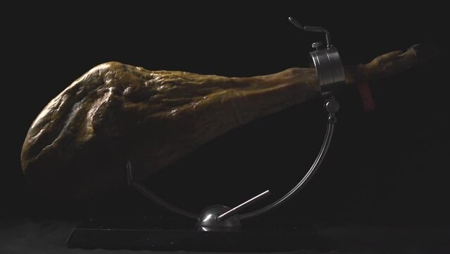 
groumet spanish ham