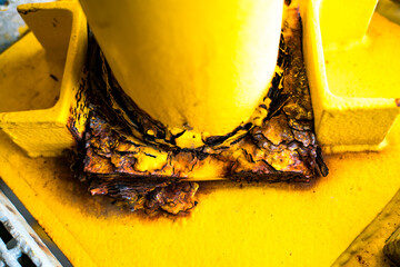  Steel support plate is severely corroded.