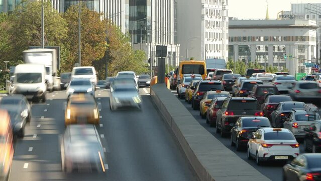 Time-lapse of car traffic in the center of Moscow. Timelapse of the flow of cars on the Garden Ring in Moscow