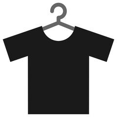 ハンガーにかかっているTシャツ 黒