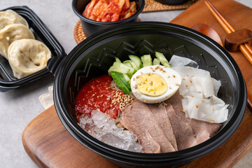 Cold noodles, Korean food, spicy noodles, beef, meat dumplings, dumplings, stir-fried pork, beef noodle soup, hangover soup, traditional, yukgaejang