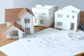 建築模型と建築図面のイメージ
