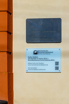 Hachenburg, Deutschland, 27. Januar 2024: Hochschule der Deutschen Bundesbank, Schlo&szlig; Hachenburg.