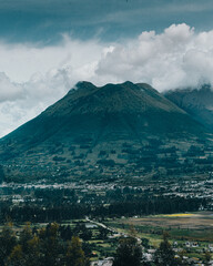 Paisaje Naturaleza Atardecer Viaje Monta&ntilde;as Lago Laguna Soleado Nublado Nubes Volc&aacute;n Valle Pueblo Verde Azul Imbabura San Pablo Lago Laguna Otavalo