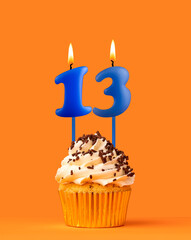 Blue birthday candle and cupcake - Number 13