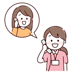 スタッフと電話している女性