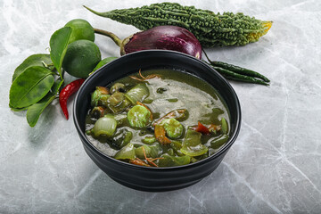 Thai green curry with prawn