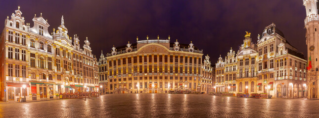 Beautiful houses of the Grand Place Square at night in Brussels, Belgium