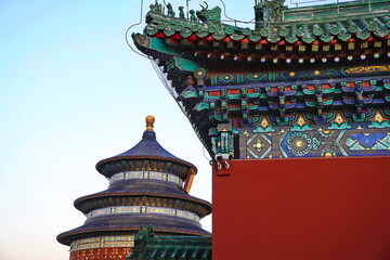 The roof of the Temple of Heaven complex is Tiantan.