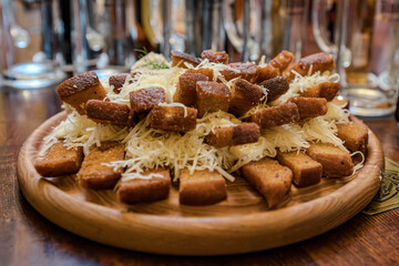 Knoblauchbrot und Käse