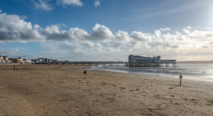 Fototapeta na wymiar Am Strand von Weston-Super-Mare (UK)