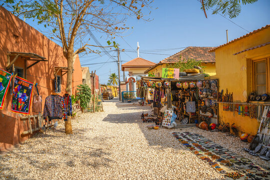 Imágenes de Joal: descubre bancos de fotos, ilustraciones, vectores y  vídeos de 626 | Adobe Stock