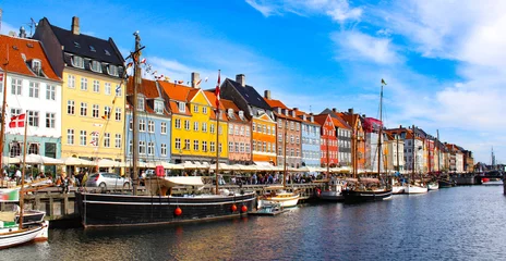 Fotobehang Schip Nyhavn district in Copenhagen, Denmark 