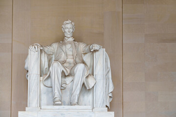 Fototapeta premium Lincoln memoria on the National Mall in Washington DC, USA