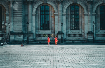 Street performers add life to medieval square.