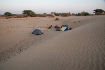 Fototapeta na wymiar camp in desert