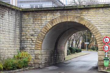 arch bridge