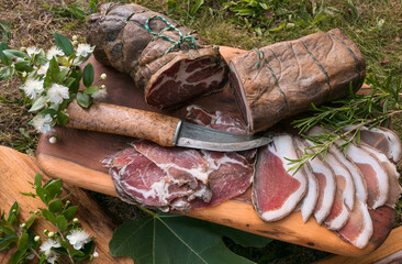 Traditional homemade Corsican ham specialities with cold cuts of coppa and Lonzu.	