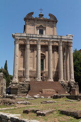 Restos de las ruinas del foro de Roma en Italia