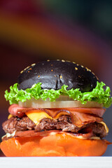 Delicious and provocative burger prepared with artisanal meat, vegetables, artisanal brioche bread and other ingredients