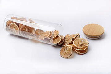 Dried orange slices so they last a long time, can be used as a tea mixture or brewed directly