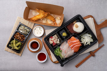 aged fish, flatfish, salmon, sashimi, tuna belly meat, tuna sashimi, mochi-ridofu, sashimi