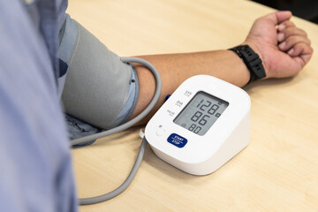 Good blood pressure examination result with normal and regular systolic and diastolic readings
