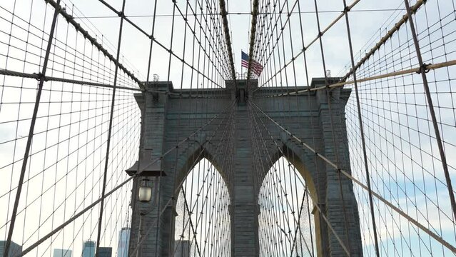  New York Brooklyn Bridge - big panorama, 4K Video.