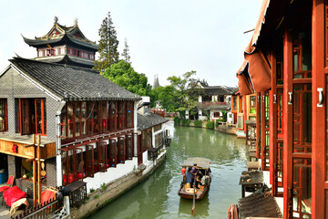 Zhujiajiao is an ancient town located in the Qingpu District of Shanghai.This is a water town was established about 1,700 years ago