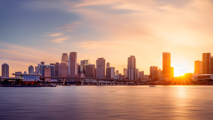 Obraz premium the skyline of miami during sunset