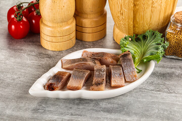 Sliced salted herring fillet snack