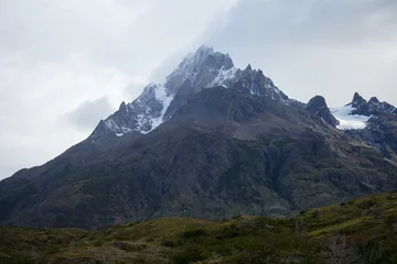Papier Peint photo autocollant Cuernos del Paine Moody Mountain, Cuernos del Paine - Patagonia, Torres del Paine National Park 