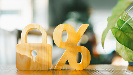 The symbol of the key and percentage is the concept of fixed interest rate after a long increase or...