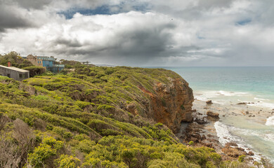 Fototapeta na wymiar A view of the magnificent Bass Strait coastline along the Great Ocean Road in southern Victoria, Australia.