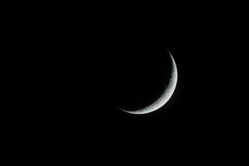 Fin croissant de Lune (moon)
