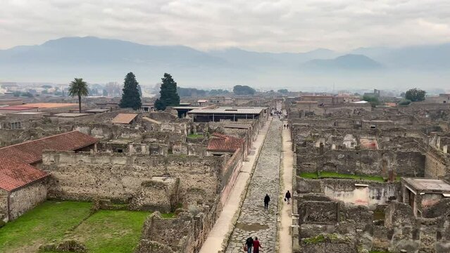 Pompeii ancient Roman city ruin, establishment realtime